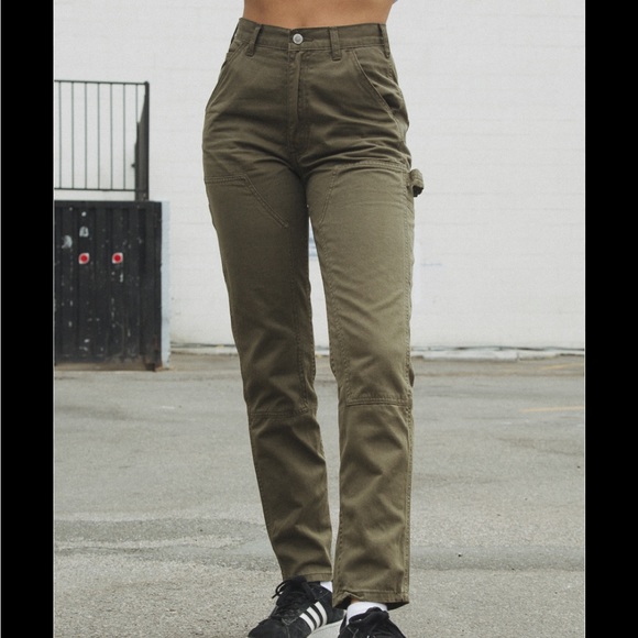Brandy Melville Pants - Brandy Melville Jane Cargo Pants Size S